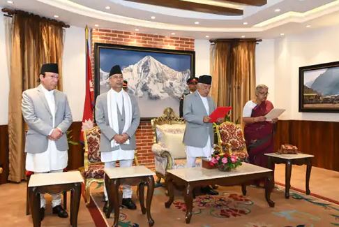 नेपाल की पहली महिला अंतरिम प्रधानमंत्री बनीं सुशीला कार्की, भ्रष्टाचार विरोधी छवि से बनाई पहचान