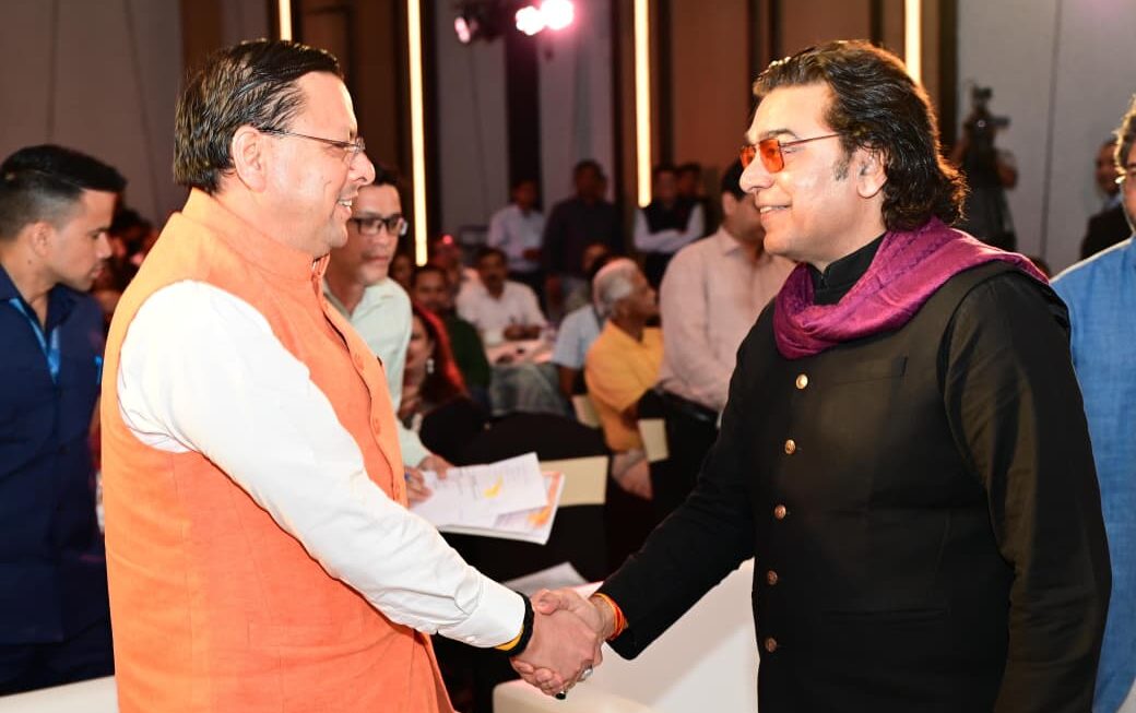 सीएम धामी बोले – युवाओं के हक में झुकने से नहीं डरता, बलिदान से भी नहीं।