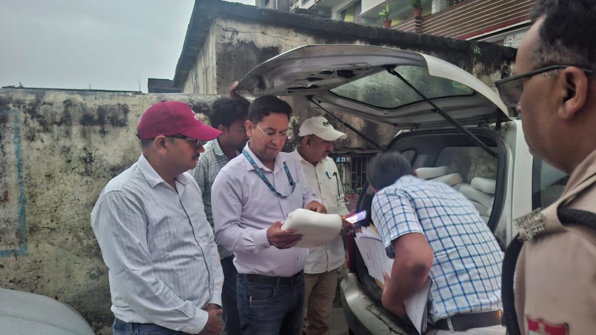 सीएम पुष्कर सिंह धामी के निर्देशानुसार प्रदेश में चल रहा मिलावटखोरी विरोधी अभियान, ऋषिकेश-भगवानपुर में नकली उत्पादों का भंडाफोड़।