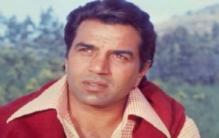 बॉलीवुड के दिग्गज अभिनेता धर्मेंद्र का हुआ निधन, 89 वर्ष की उम्र में ली अंतिम सांस