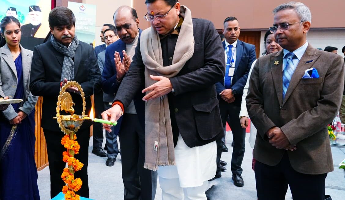 मुख्यमंत्री पुष्कर सिंह धामी ने चिन्तन शिविर एवं डॉयलाग ऑन विजन 2047 में प्रशासनिक अधिकारियों को किया संबोधित