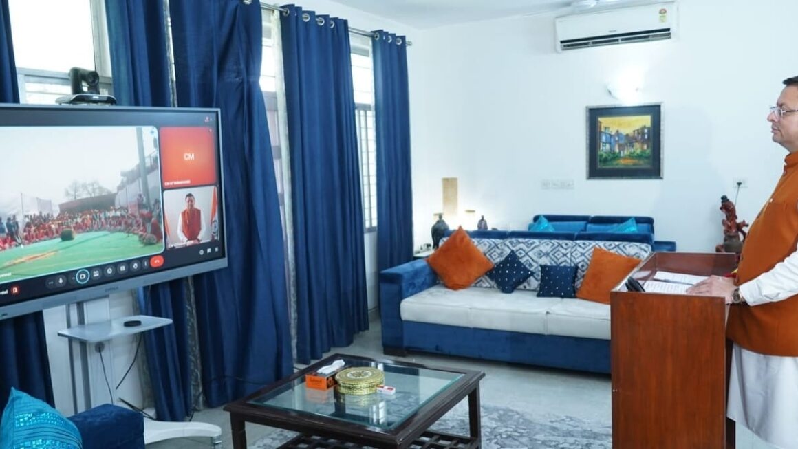 चंपावत में खड़ी होली महोत्सव का भव्य शुभारम्भ, मुख्यमंत्री धामी ने संस्कृति संरक्षण का दोहराया संकल्प