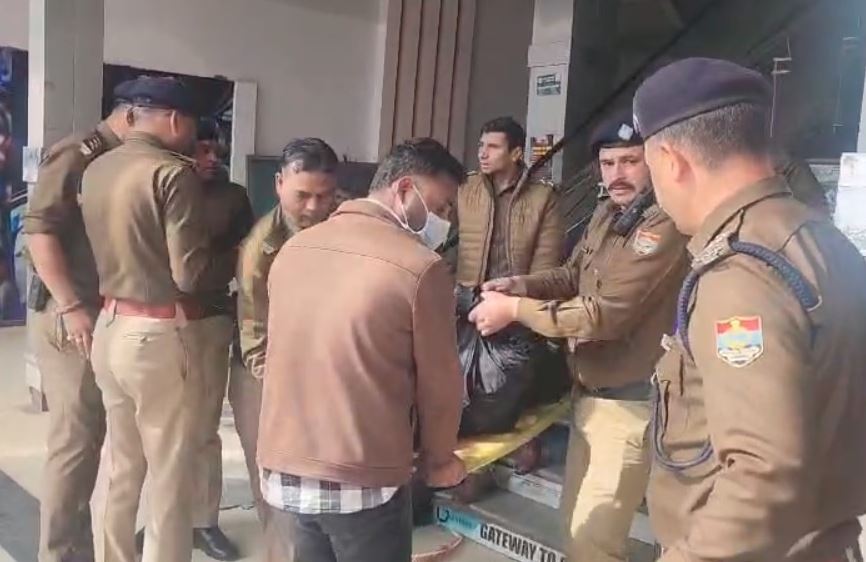 जिम से बाहर निकल रहे युवक की गोली मारकर हत्या, राजधानी में दहशत का माहौल