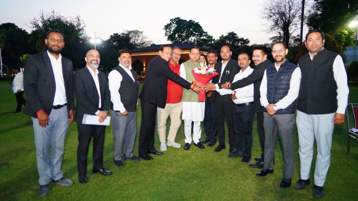 मुख्यमंत्री पुष्कर सिंह धामी से बार एसोसिएशन देहरादून के प्रतिनिधिमंडल की शिष्टाचार भेंट