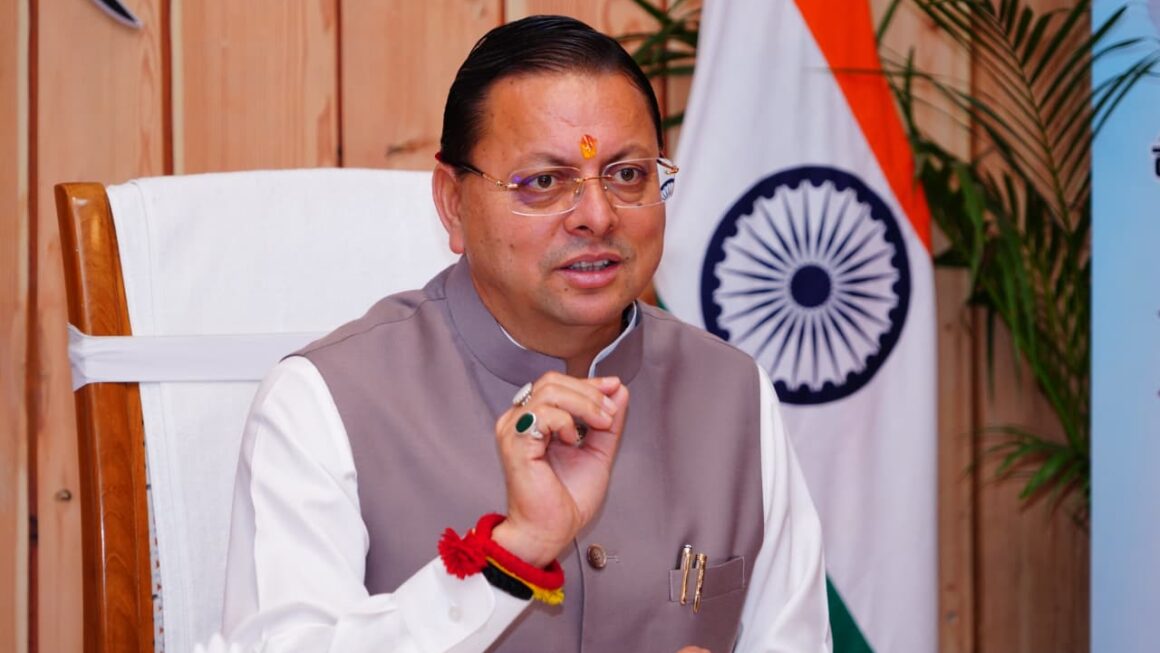 मुख्यमंत्री धामी ने कृषि एवं कृषक कल्याण विभाग के अंतर्गत मानचित्रक के पद पर चयनित 12 अभ्यर्थियों को नियुक्ति पत्र प्रदान किए।