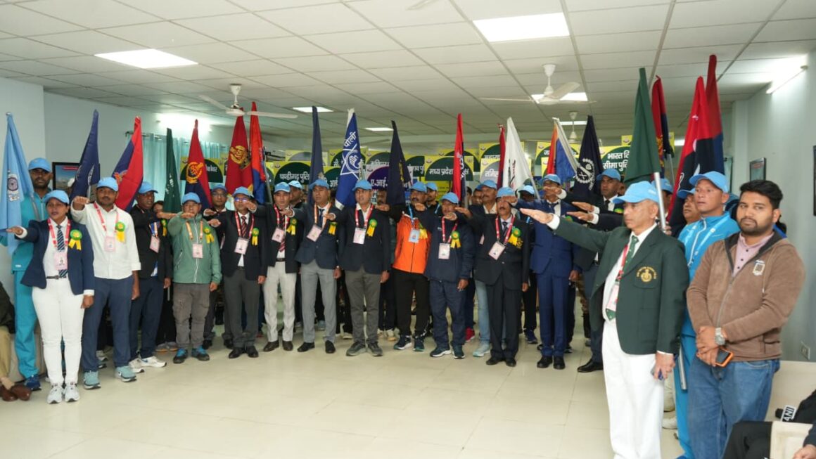 मुख्यमंत्री ने 25वीं ऑल इंडिया पुलिस वाटर स्पोर्ट्स क्लस्टर चैंपियनशिप का किया शुभारंभ