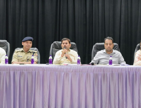 परीक्षा संचालन में किसी भी प्रकार की लापरवाही स्वीकार नहीं की जाएगी- अपर जिलाधिकारी