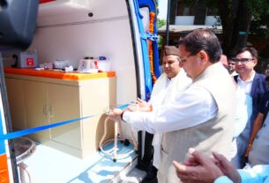 मुख्यमंत्री पुष्कर सिंह धामी ने एचडीएफसी बैंक द्वारा प्रदत्त 4 अत्याधुनिक एम्बुलेंस का किया फ्लैग ऑफ