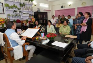 राज्य के प्रत्येक विकासखंड में बालिकाओं के लिए एक-एक छात्रावास बनाया जाएगा- मुख्यमंत्री