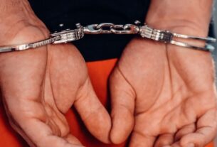 एसीबी की बड़ी कार्रवाई, एचएसवीपी का कर्मचारी 50 हजार रुपये की रिश्वत लेते रंगे हाथ गिरफ्तार
