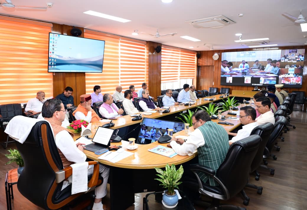 चारधाम यात्रा प्रबंधन का मूल मंत्र हो ‘सुरक्षित यात्रा, सुगम दर्शन और सतत संवाद‘ –  मुख्यमंत्री पुष्कर सिंह धामी