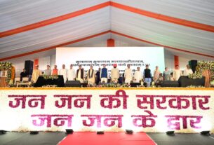 राज्यपाल और मुख्यमंत्री धामी ने ‘सेवा, सुशासन एवं समर्पण’ सेवा पखवाड़ा कार्यक्रम का किया शुभारंभ।