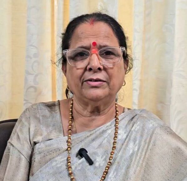 शिक्षिका सृष्टि की संदिग्ध मौत पर भड़कीं महिला आयोग की अध्यक्ष, दिए सख्त जांच के निर्देश