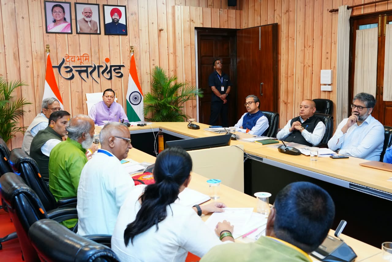 रिवर्स पलायन के लिए विभागीय योजनाओं का प्रभावी क्रियान्वयन सुनिश्चित करें : मुख्यमंत्री पुष्कर सिंह धामी