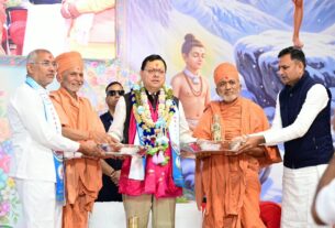 श्री बदरीनाथ धाम में मुख्यमंत्री ने की पूजा-अर्चना, मास्टर प्लान के कार्यों का लिया जायजा
