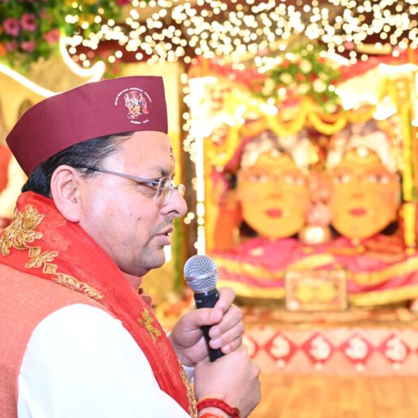 नंदा-सुनंदा की भक्ति में सराबोर हुआ नैनीताल, मुख्यमंत्री धामी ने की प्रदेश की सुख-समृद्धि की कामना
