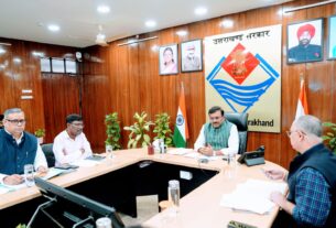 ज्योलिकोट, नैनीताल दूषित पेयजल प्रकरण पर मुख्य सचिव ने ली अधिकारियों के साथ बैठक