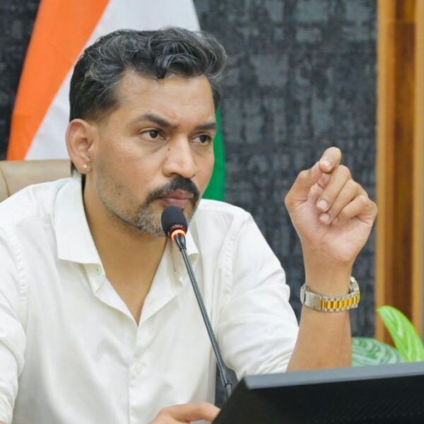 देहरादून में मतदाता जागरूकता गतिविधियां तेज, जिलाधिकारी ने सभी विभागों को दिए निर्देश