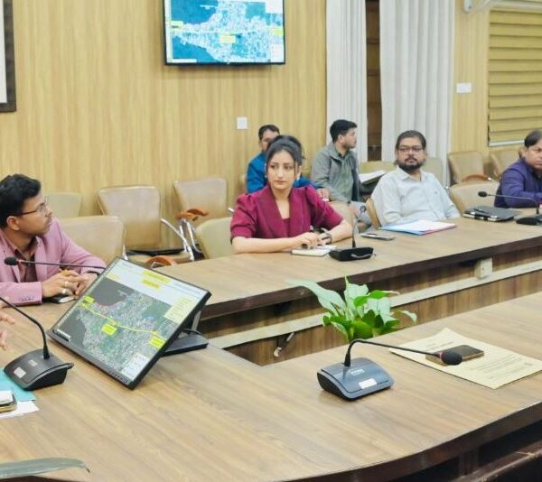 देहरादून में जाम से मिलेगी निजात? डीएम ने तैयार करने के दिए मास्टर प्लान के निर्देश
