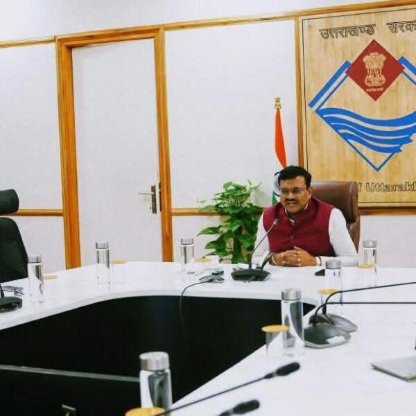 मुख्य सचिव ने शासन स्तर पर लंबित प्रकरणों के त्वरित निस्तारण के दिए निर्देश