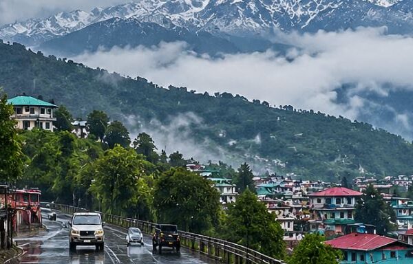 उत्तराखंड में बदलेगा मौसम, सात जिलों में बारिश के आसार; ऊंचाई वाले इलाकों में बर्फबारी का अनुमान